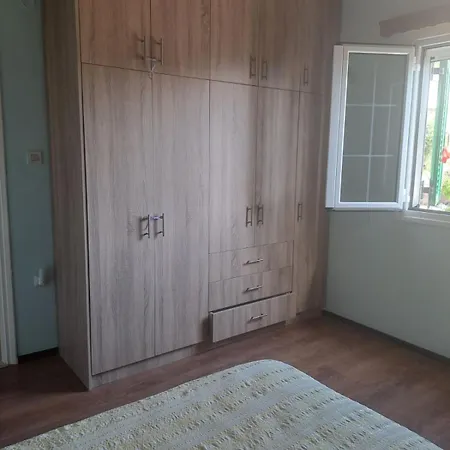 Dom wakacyjny Ostriche House Pentátion